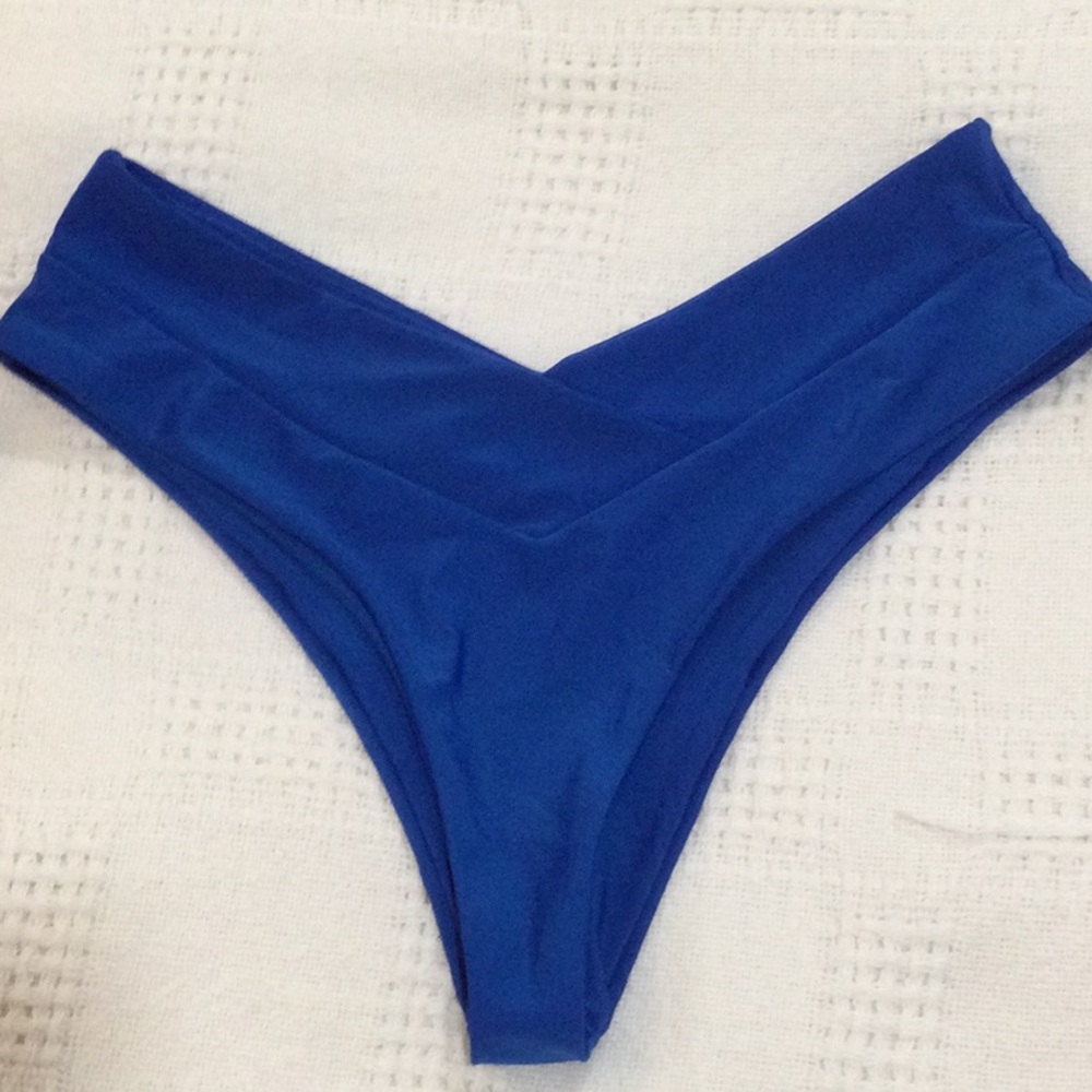 Victoria Secret High Thigh Tummy Control Swim bottom